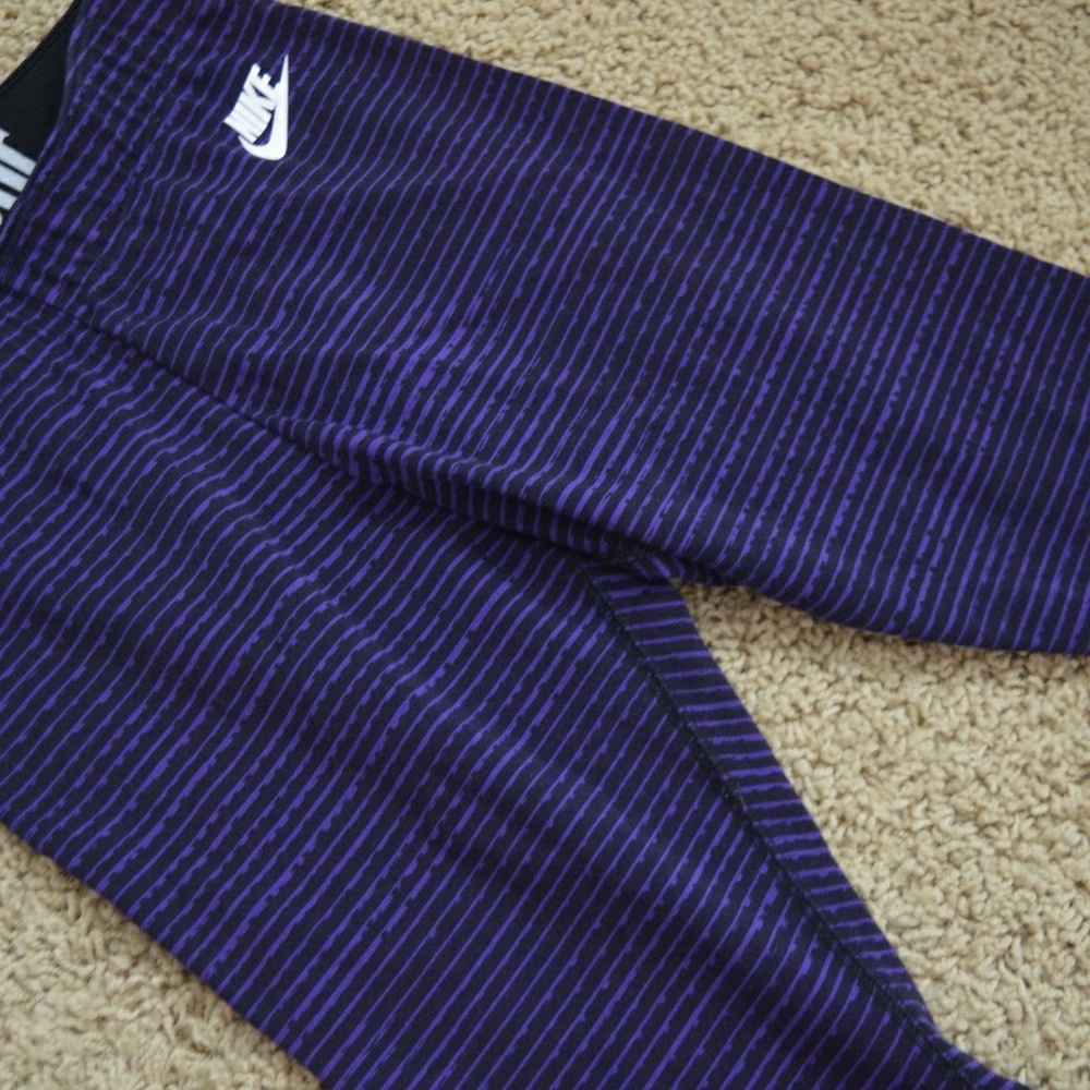 Nike leggings